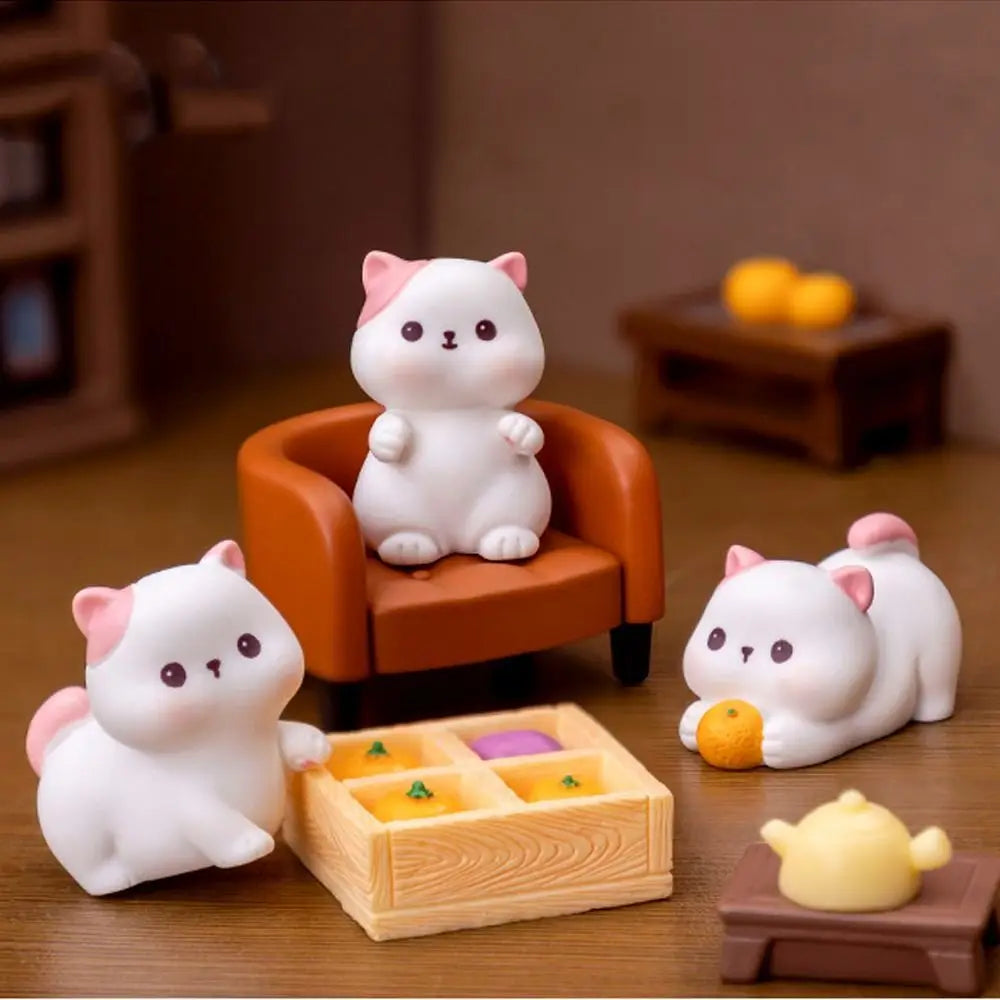 Homemade Cartoon Cat Figurines Miniatures Cute DIY Handicraft Mini Cat Ornament Resin Crafts Kitten Statue Micro Landscape Ornaments